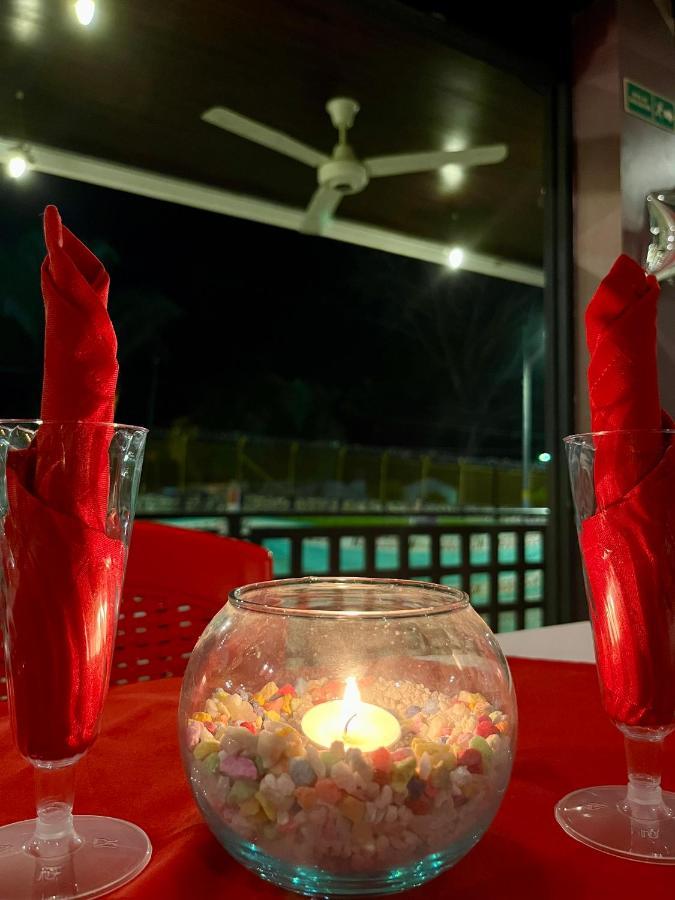 Hotel Bora Bora Adults Only Melgar Exterior foto